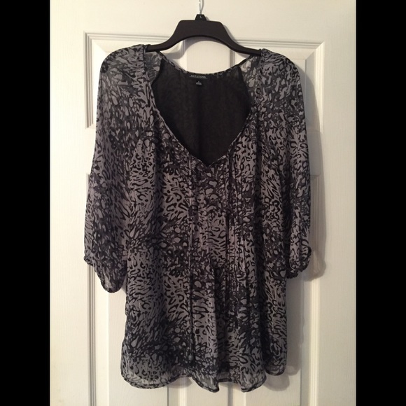 Shirt - Picture 5 of 7